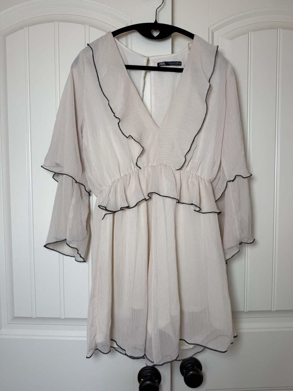 Zara Oyster White Short Frilled Romper Size M